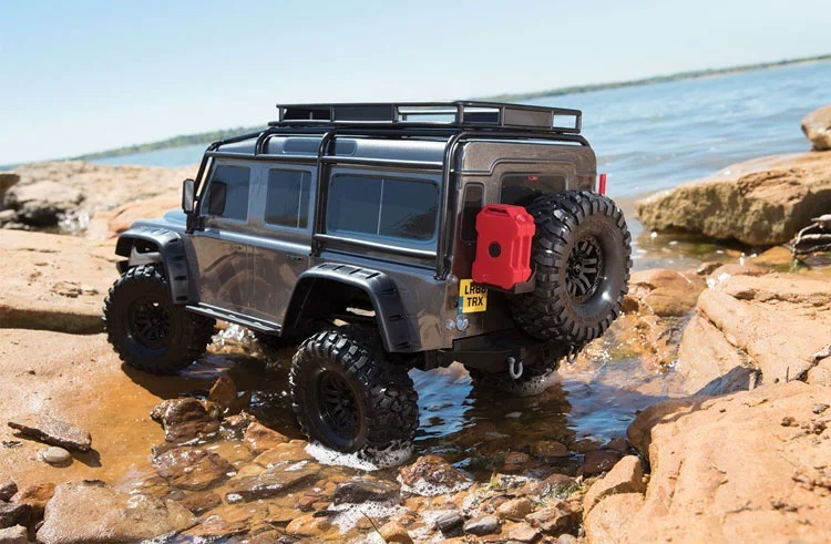 新品Traxxas遥控电动越野车攀爬车TRX-4仿真路虎卫士82056-4 包邮