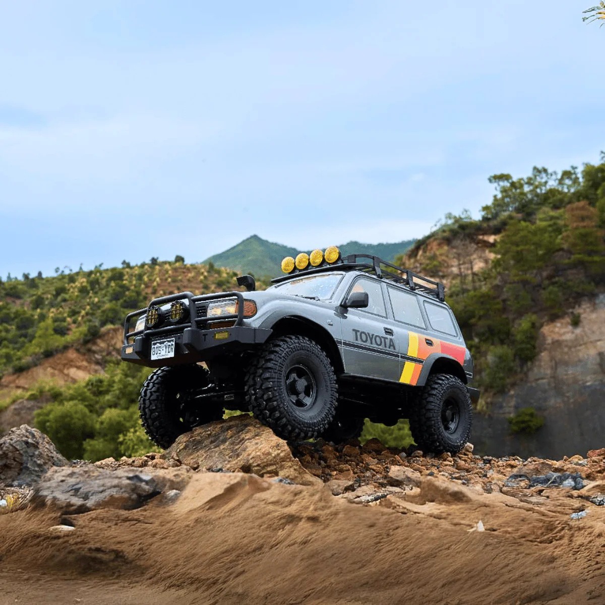 FMS FCX10仿真丰田陆巡LC80攀爬车1/10遥控电动越野车双速 联动灯